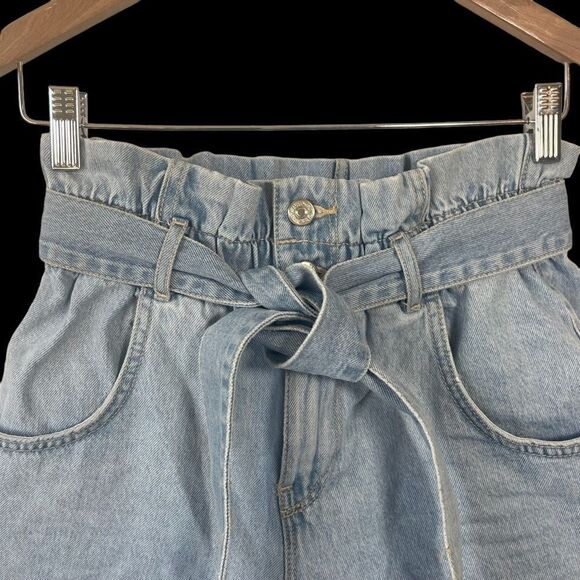 Zara Denim Paper Bag Self Tie Waist High Rise Cuffed Shorts Sz 4 - Picture 4 of 8
